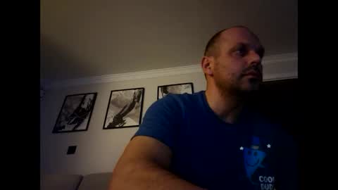 rob253959 online show from October 25, 12:12 am