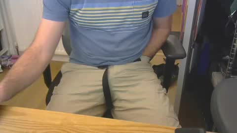 rob3616 online show from March 4, 10:27 pm