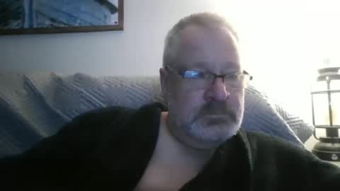 rob872217 online show from October 4, 10:31 am