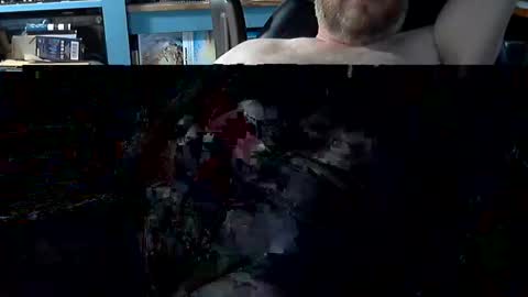 Snapshot of rob_likes_curvywomen chatting on October 6, 11:09 pm tip me make me cum online show from October 6, 11:09 pm