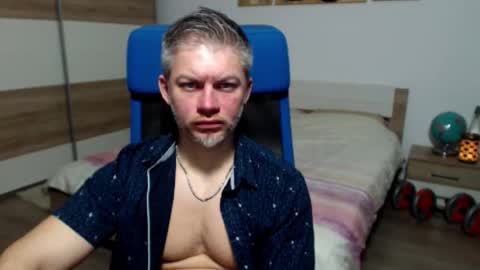 robbyshawz online show from February 17, 8:02 am