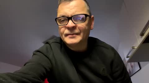 robert_tino online show from January 6, 8:40 am