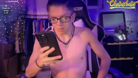 Robert Cici Jr. online show from October 19, 2:05 am