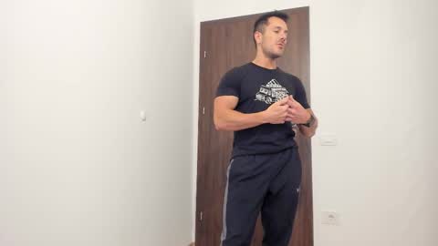 roberto4ever online show from February 13, 4:01 pm