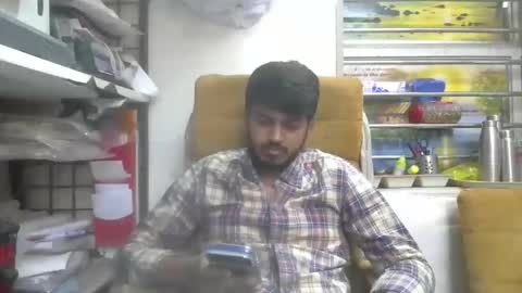 Robertsalia online show from April 7, 1:11 pm