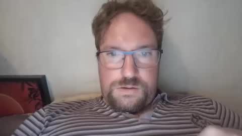 robinouhot online show from October 21, 1:52 am