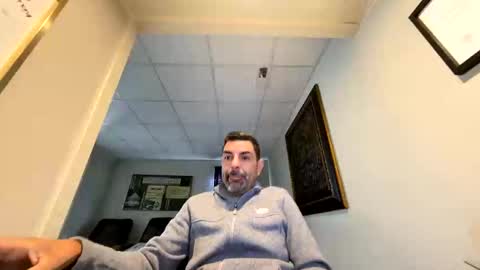 roblatino12 online show from November 17, 4:21 pm