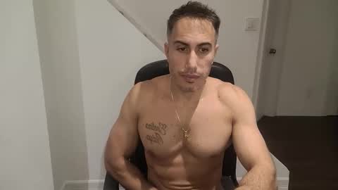 YOOOOOO online show from April 1, 4:59 pm