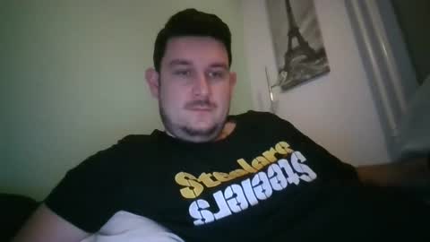 Robin online show from February 9, 11:15 pm