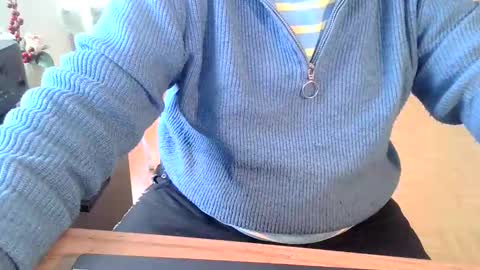 rolandloser1000 online show from January 10, 8:51 am