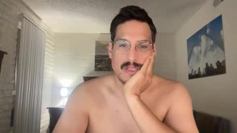 romancubbear online show from May 28, 10:24 am