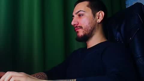 romaniamaster1 online show from March 2, 7:15 am