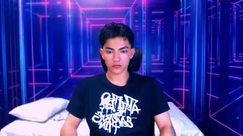 Romeo online show from October 28, 7:16 pm