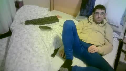 romson998181 online show from December 3, 9:32 pm