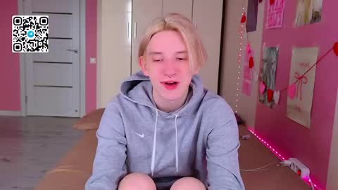 Ron online show from April 16, 4:56 am