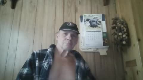 roses2u1958 online show from March 21, 10:31 am