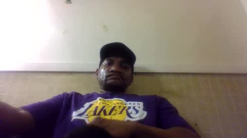 Roshun Haynes online show from April 21, 1:42 am