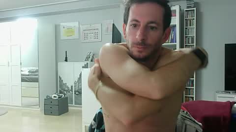 roubarixx online show from October 1, 8:07 am