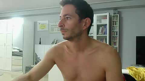 roubarixx online show from September 19, 7:31 am