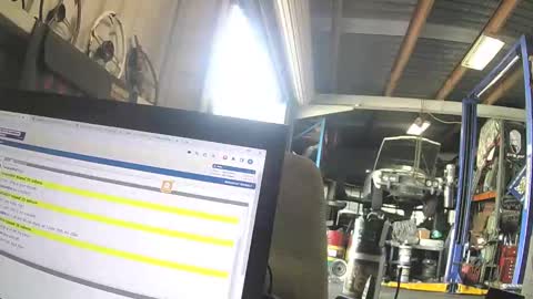 Snapshot of rover_ chatting on October 3, 5:01 am rover_ online show from October 3, 5:01 am