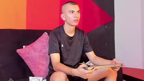 Rowan online show from September 26, 2:37 pm