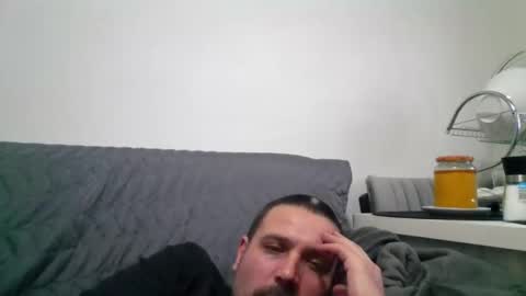 rul3ssuck online show from February 24, 9:32 am