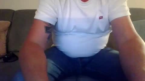 runner_1978 online show from September 21, 8:09 pm