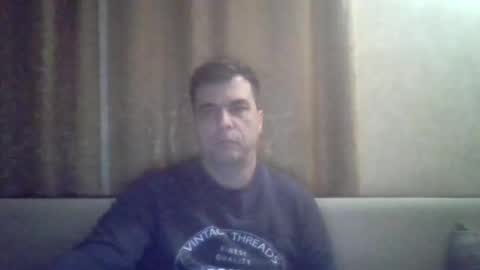 Snapshot of rusqadisx chatting on October 17, 6:01 pm rusqadisx online show from October 17, 6:01 pm