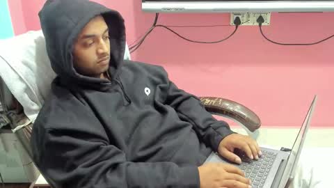 rwb17 online show from November 14, 4:30 pm