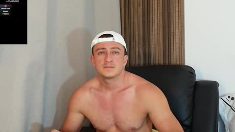 Sr Coast online show from April 1, 11:02 pm