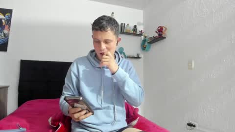 Snapshot of ryan15_ chatting on January 23, 10:54 am Ryan 15 online show from January 23, 10:54 am