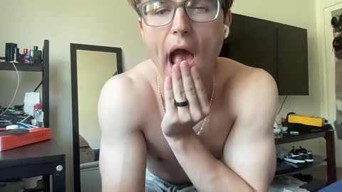ryan online show from May 9, 9:38 pm