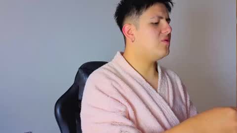 Ryan online show from September 14, 7:27 pm