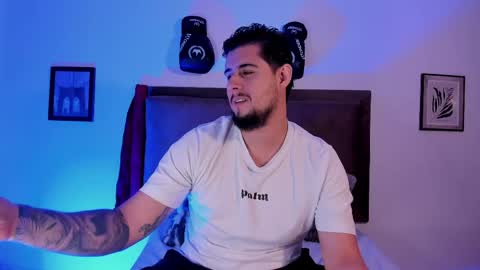    online show from April 6, 11:44 am