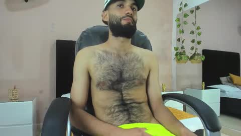 ryan_jackson_ online show from November 7, 6:17 am