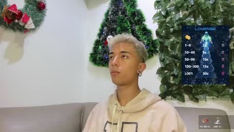 Ryan online show from December 11, 8:38 pm