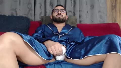 Ryan Ruggero online show from February 11, 12:15 am