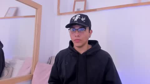 Ryan  online show from November 25, 11:45 am