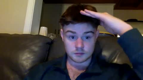 ryanhung_57 online show from February 17, 3:47 am