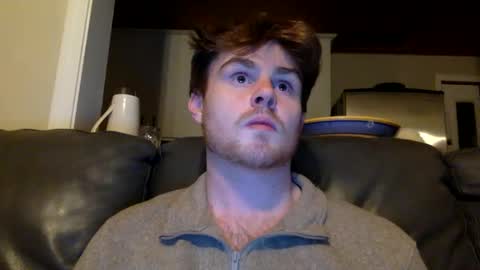 ryanhung_57 online show from February 12, 4:12 am