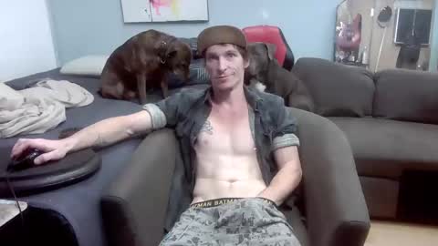 Ryan Tee online show from September 22, 12:59 pm