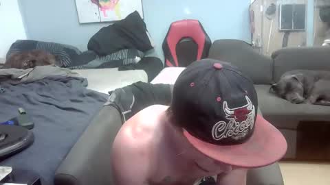 Ryan Tee online show from September 16, 11:33 am