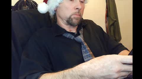 Snapshot of rynoxox chatting on December 15, 11:23 am rynoxox online show from December 15, 11:23 am