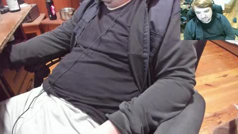 1141323  my Lord Mister Max   moms treasure online show from September 10, 8:18 pm