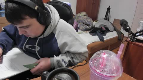 1141323  my Lord Mister Max   moms treasure online show from December 4, 2:20 am