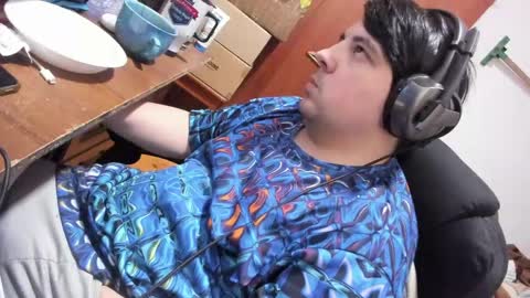 1141323  my Lord Mister Max   moms treasure online show from March 26, 10:58 pm