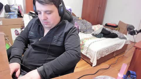 1141323  my Lord Mister Max   moms treasure online show from January 3, 1:48 am