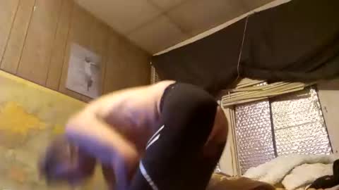 Snapshot of sailboatjbraun chatting on October 29, 4:37 am sailboatjbraun online show from October 29, 4:37 am