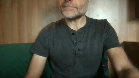 saint009 online show from June 15, 6:49 am