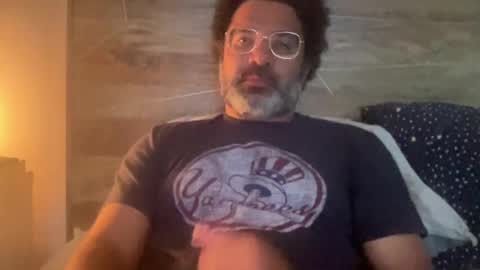 salewi1987 online show from August 3, 2:54 am